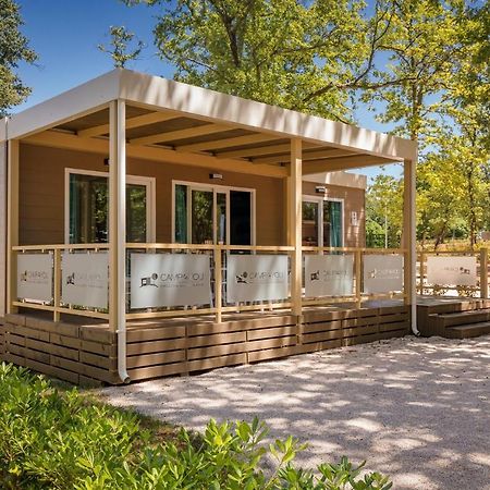 Mobile Homes Premium Relax Park Umag By Camp4You Karigador Eksteriør bilde