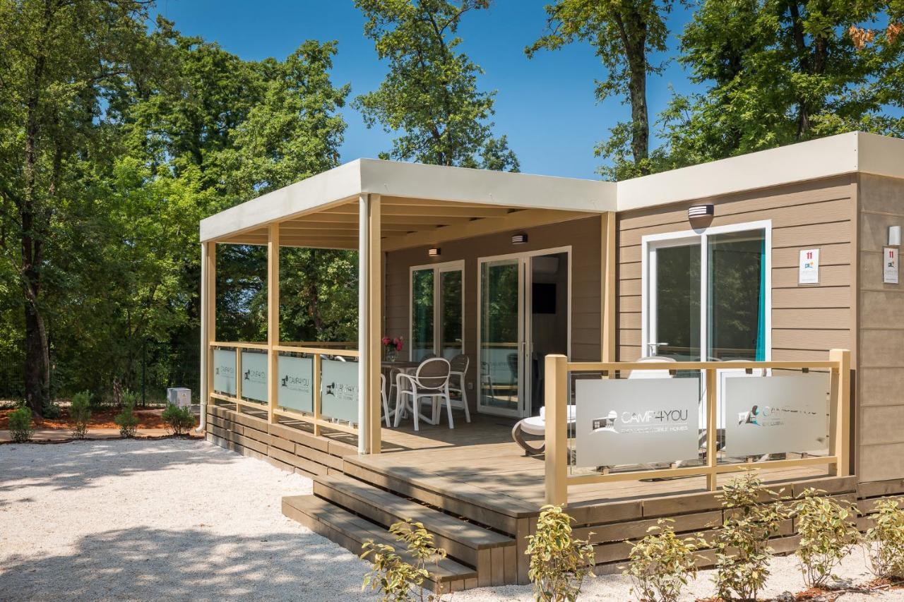 Mobile Homes Premium Relax Park Umag By Camp4You Karigador Eksteriør bilde