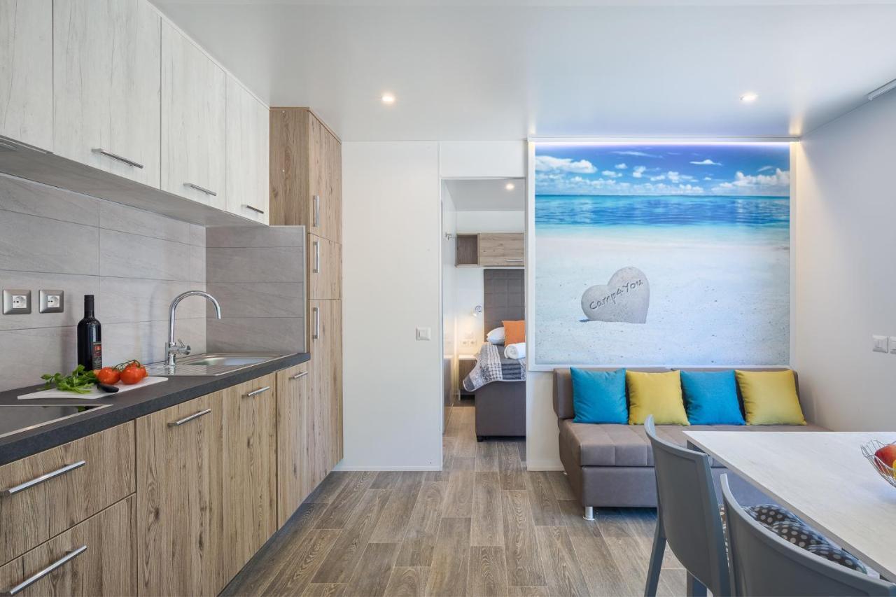 Mobile Homes Premium Relax Park Umag By Camp4You Karigador Eksteriør bilde
